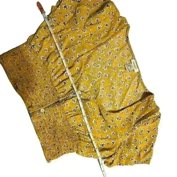 Forever 21 yellow white smocked floral print cropped v neck short sleeve top L - Picture 6 of 8